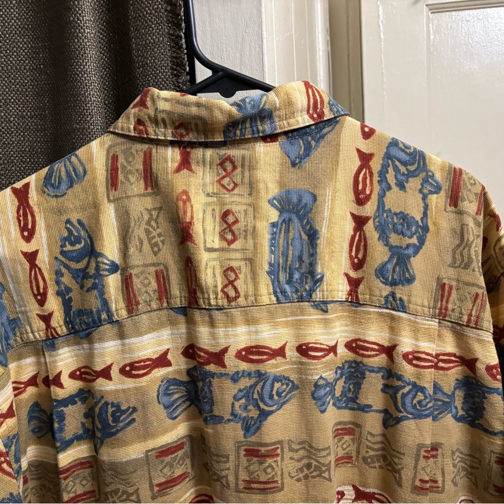 The Territory Ahead Vintage Fish Print Button-Up Shirt, Excellent Condition, XL - Picture 8 of 10